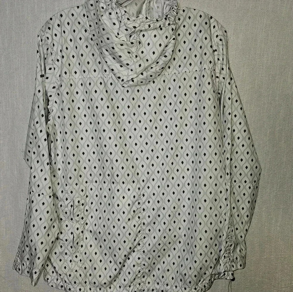 Peter Millar Womens Element E4 Windbreaker Golf Sz Medium - Picture 7 of 15